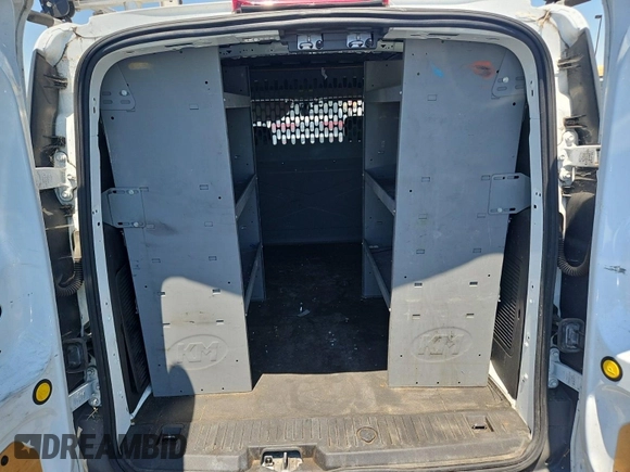 2018 Ford Transit Connect XL with VIN NM0LS7E77J1374068, listed as a IAAI auction lot 42714229 with 85,616 mi miles and . Bid and sale history available at DreamBid. Image 50.