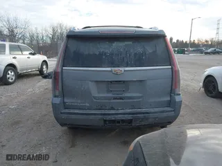 2019 Cadillac Escalade Premium Luxury with VIN 1GYS4CKJ9KR182956, listed as a IAAI auction lot 41353808 with 109,896 mi miles. Bid and sale history available at carsss.com. Image 16.