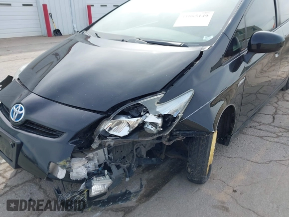 2010 Toyota Prius II with VIN JTDKN3DU9A0066914, listed as a IAAI auction lot 41865149 with 211,806 mi miles. Bid and sale history available at carsss.com. Image 6.