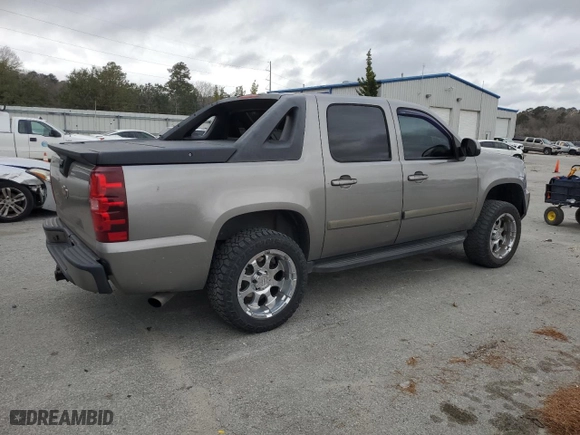 2008 Chevrolet Avalanche LS with VIN 3GNFK12378G274103, listed as a Copart auction lot 47626925 with 223,923 mi miles and Salvage Title. Bid and sale history available at carsss.com. Image 3.