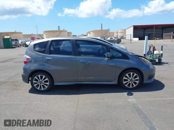 2013 Honda Fit Sport with VIN JHMGE8H5XDC038269, listed as a IAAI auction lot 41937182 with 43,902 mi miles. Bid and sale history available at carsss.com. Image 13.