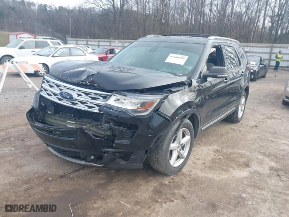 2019 Ford Explorer XLT with VIN 1FM5K7DH8KGA63524, listed as a IAAI auction lot 41600580 with 118,243 mi miles. Bid and sale history available at carsss.com. Image 17.