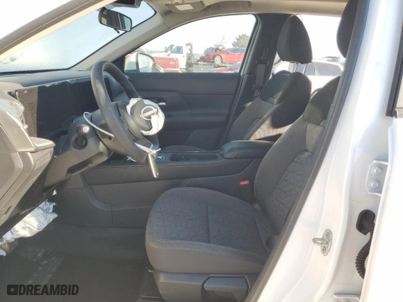 2025 Nissan Kicks SV with VIN 3N8AP6CB7SL309121, listed as a Copart auction lot 43085185 with 8,976 mi miles and Salvage Title. Bid and sale history available at carsss.com. Image 7.