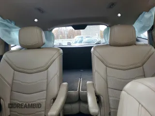 2021 Cadillac XT6 Premium Luxury with VIN 1GYKPFRS8MZ132642, listed as a Copart auction lot 77756874 with 33,415 mi miles and Non repairable. Bid and sale history available at DreamBid. Image 10.