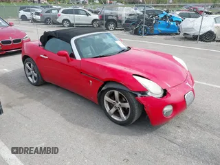 2007 Pontiac Solstice z VIN 1G2MB35B07Y112451, wystawiony jako IAAI lot #41991283 z przebiegiem 163 216 mil mil oraz . Historia ofert i sprzedaży dostępna na DreamBid. Obrazek 1.