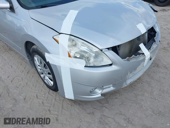 2012 Nissan Altima S z VIN 1N4AL2AP5CC189238, wystawiony jako IAAI lot #41686213 z przebiegiem 101 970 mil mil oraz . Historia ofert i sprzedaży dostępna na DreamBid. Obrazek 14.