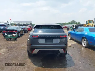 2019 Land Rover Range Rover Velar R-Dynamic SE z VIN SALYL2EX2KA793688, wystawiony jako IAAI lot #42321102 z przebiegiem 37 532 mil mil oraz . Historia ofert i sprzedaży dostępna na DreamBid. Obrazek 17.