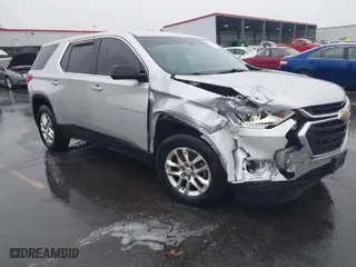 2018 Chevrolet Traverse LS with VIN 1GNERFKWXJJ221060, listed as a IAAI auction lot 41535594 with 138,231 mi miles. Bid and sale history available at carsss.com. Image 1.