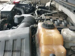 2011 Ford F-150 XL z VIN 1FTFX1CF1BFC28441, wystawiony jako IAAI lot #41701021 z przebiegiem 245 616 mil mil oraz . Historia ofert i sprzedaży dostępna na DreamBid. Obrazek 18.