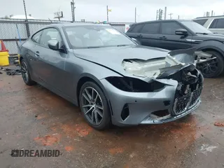 2021 BMW 4 Series 430i xDrive z VIN WBA73AP06MCG99754, wystawiony jako IAAI lot #41952324 z przebiegiem 31 031 mil mil oraz . Historia ofert i sprzedaży dostępna na DreamBid. Obrazek 1.