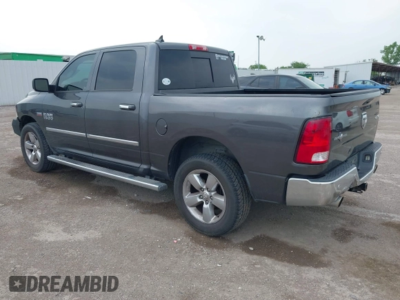 2014 Ram 1500 Big Horn z VIN 1C6RR7LT3ES473437, wystawiony jako IAAI lot #42271994 z przebiegiem 194 369 mil mil oraz . Historia ofert i sprzedaży dostępna na DreamBid. Obrazek 3.