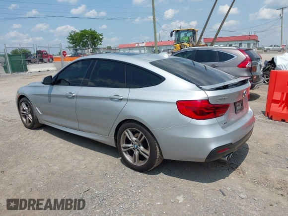 2018 BMW 3 Series 330i xDrive with VIN WBA8Z9C54JG828210, listed as a IAAI auction lot 42468521 with 72,741 mi miles and . Bid and sale history available at DreamBid. Image 14.