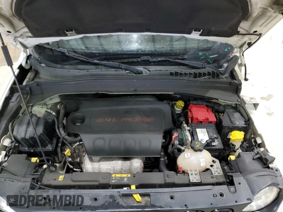 2018 Jeep Renegade Latitude with VIN ZACCJABB2JPH95742, listed as a Copart auction lot 54157855 with 107,300 mi miles and Salvage title. Bid and sale history available at DreamBid. Image 12.