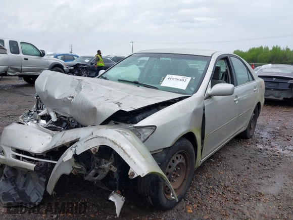2003 Toyota Camry LE with VIN 4T1BE32K63U755835, listed as a IAAI auction lot 41976402 with 215,788 mi miles and . Bid and sale history available at DreamBid. Image 2.
