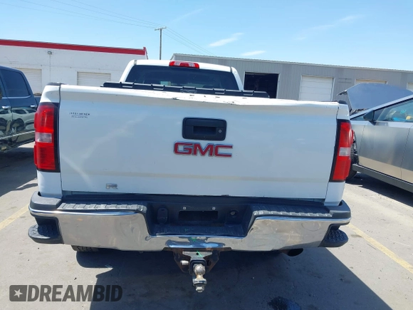 2016 GMC Sierra 2500HD SLE z VIN 1GT12SEG9GF180988, wystawiony jako IAAI lot #42321220 z przebiegiem 195 188 mil mil oraz . Historia ofert i sprzedaży dostępna na DreamBid. Obrazek 16.
