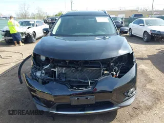 2014 Nissan Rogue SV with VIN 5N1AT2MTXEC768212, listed as a IAAI auction lot 42094093 with 93,685 mi miles and . Bid and sale history available at carsss.com. Image 13.