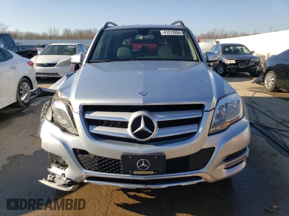 2015 Mercedes-Benz GLK 250 with VIN WDCGG0EB7FG378413, listed as a Copart auction lot 41513954 with 155,151 mi miles and . Bid and sale history available at DreamBid. Image 5.