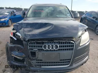 2007 Audi Q7 Premium with VIN WA1BY74L17D066083, listed as a IAAI auction lot 42307748 with 171,507 mi miles and . Bid and sale history available at DreamBid. Image 12.