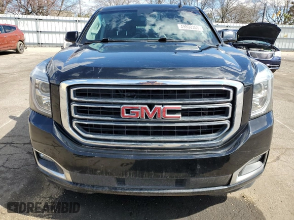 2017 GMC Yukon XL SLT with VIN 1GKS2GKC0HR402261, listed as a Copart auction lot 53301325 with 120,354 mi miles and Salvage Title. Bid and sale history available at carsss.com. Image 5.