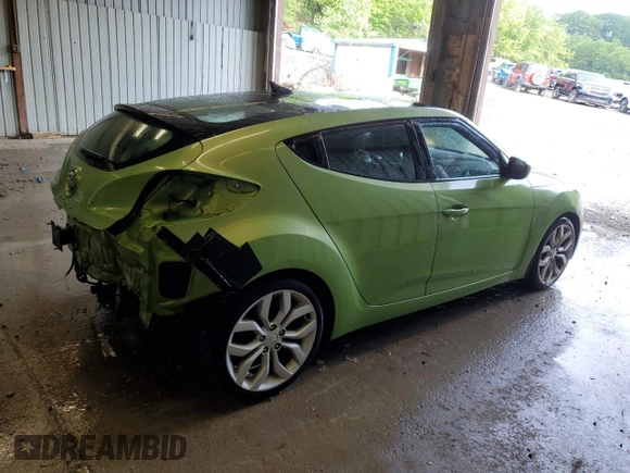 2012 Hyundai Veloster w/Black Int с VIN KMHTC6AD4CU044035, выставлен на аукционе Copart как лот 58576475 с пробегом 100 667 миль миль и Списание • Salvage title. История ставок и продаж доступна на DreamBid. Изображение 3.