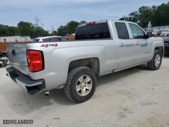 2018 Chevrolet Silverado 1500 LT with VIN 1GCVKREC4JZ158314, listed as a Copart auction lot 53850255 with 197,399 mi miles and Clean Title. Bid and sale history available at carsss.com. Image 3.