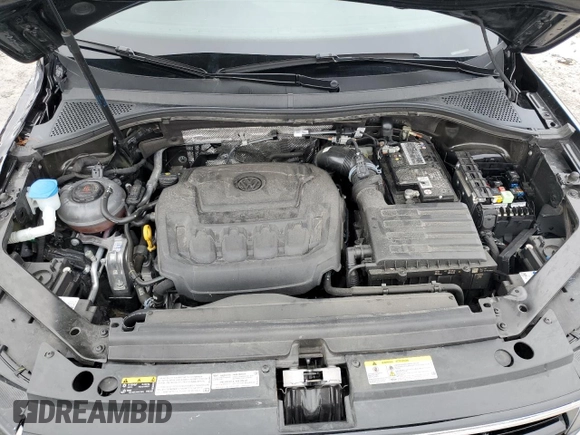 2022 Volkswagen Tiguan SE R-Line Black with VIN 3VV8B7AX0NM155204, listed as a Copart auction lot 44393685 with 21,812 mi miles and Salvage Title. Bid and sale history available at DreamBid. Image 13.