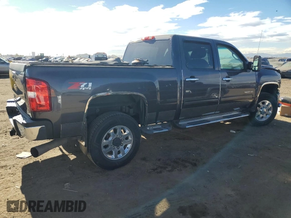 2011 Chevrolet Silverado 3500HD SRW LT with VIN 1GC4K0C88BF229975, listed as a Copart auction lot 81095814 with 88,656 mi miles and Salvage Title. Bid and sale history available at carsss.com. Image 3.