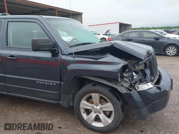 2014 Jeep Patriot Limited with VIN 1C4NJRCB8ED728752, listed as a IAAI auction lot 42155709 with 107,511 mi miles and . Bid and sale history available at DreamBid. Image 6.