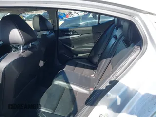 2016 Nissan Maxima SV with VIN 1N4AA6AP7GC447830, listed as a IAAI auction lot 41594235 with 46,493 mi miles and . Bid and sale history available at DreamBid. Image 8.