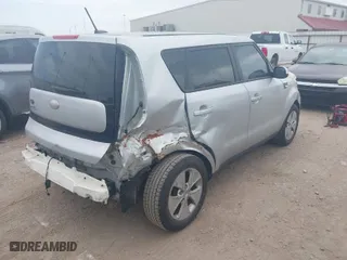 2014 Kia Soul with VIN KNDJN2A27E7723649, listed as a IAAI auction lot 42047517 with 183,092 mi miles. Bid and sale history available at carsss.com. Image 4.