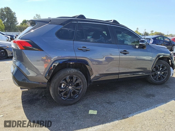 2024 Toyota RAV4 Hybrid XSE with VIN 4T3E6RFV7RU142432, listed as a Copart auction lot 49474995 with 30,147 mi miles and Clean Title. Bid and sale history available at DreamBid. Image 3.