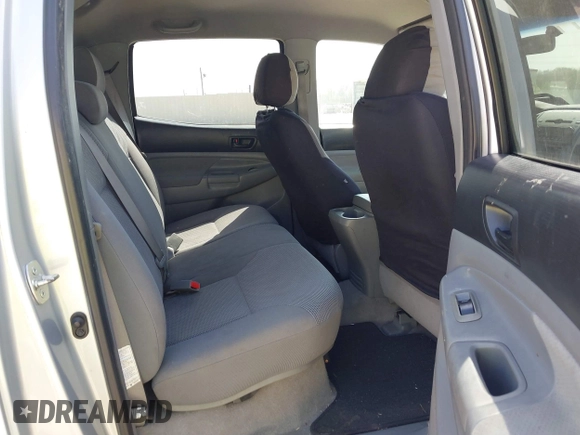 2007 Toyota Tacoma z VIN 5TELU42N47Z455347, wystawiony jako IAAI lot #41730034 z przebiegiem 154 633 mil mil oraz . Historia ofert i sprzedaży dostępna na DreamBid. Obrazek 8.