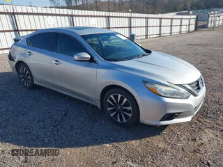 2016 Nissan Altima S with VIN 1N4AL3APXGC288696, listed as a IAAI auction lot 41209580 with 131,709 mi miles and . Bid and sale history available at carsss.com. Image 1.