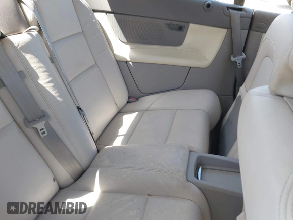 2008 Volvo C70 with VIN YV1MC67218J046617, listed as a IAAI auction lot 41910568 with 144,608 mi miles. Bid and sale history available at carsss.com. Image 8.