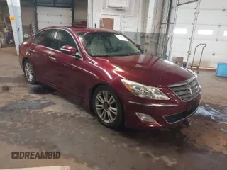 2012 Hyundai Genesis 3.8L with VIN KMHGC4DD2CU177779, listed as a IAAI auction lot 41982471 with 154,141 mi miles. Bid and sale history available at carsss.com. Image 1.