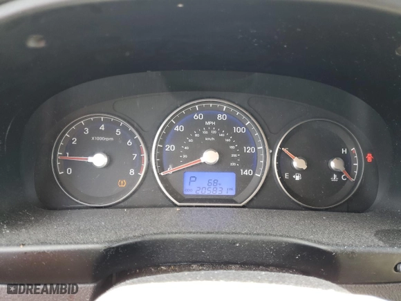 2010 Hyundai Santa Fe GLS with VIN 5NMSG3AB6AH386320, listed as a Copart auction lot 50014144 with 205,831 mi miles and Salvage Title. Bid and sale history available at carsss.com. Image 9.
