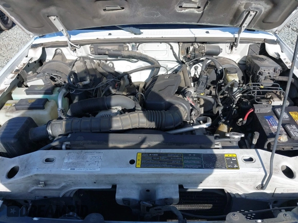 2004 Ford Ranger XL with VIN 1FTYR10U54PA27483, listed as a IAAI auction lot 41501713 with 170,182 mi miles and . Bid and sale history available at DreamBid. Image 10.
