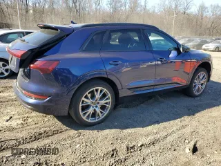 2021 Audi e-tron Prestige z VIN WA1VAAGEXMB028077, wystawiony jako Copart lot #51068735 z przebiegiem 36 998 mil mil oraz Szkody całkowita. Historia ofert i sprzedaży dostępna na DreamBid. Obrazek 3.