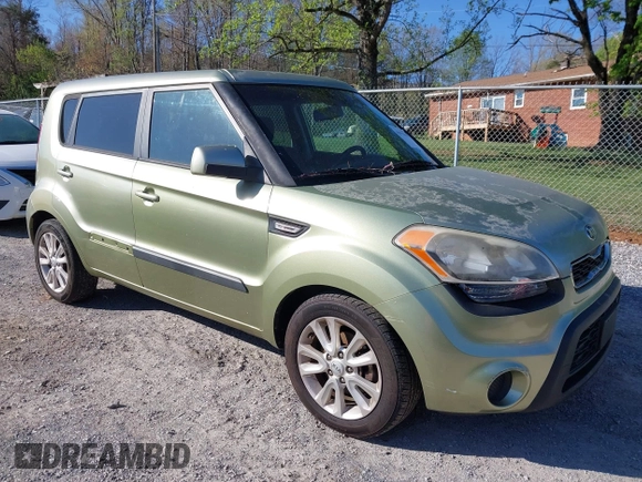 2013 Kia Soul with VIN KNDJT2A52D7619326, listed as a IAAI auction lot 41994398 with 209,066 mi miles. Bid and sale history available at carsss.com. Image 6.