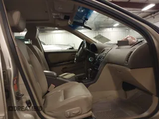 2002 Nissan Maxima GLE z VIN JN1DA31AX2T305310, wystawiony jako IAAI lot #42302521 z przebiegiem 68 920 mil mil oraz . Historia ofert i sprzedaży dostępna na DreamBid. Obrazek 5.