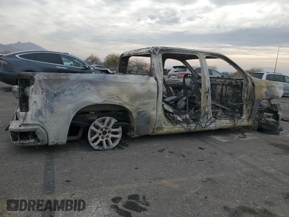2022 Chevrolet Silverado 1500 RST with VIN 3GCUDEED3NG560855, listed as a Copart auction lot 44700735 with Not Provided miles and Non Repairable. Bid and sale history available at DreamBid. Image 3.