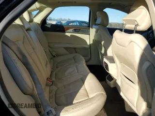 2014 Lincoln MKZ Hybrid z VIN 3LN6L2LU8ER825265, wystawiony jako Copart lot #49480805 z przebiegiem 138 746 mil mil oraz Szkoda całkowita • Salvage title. Historia ofert i sprzedaży dostępna na DreamBid. Obrazek 11.