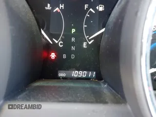 2008 Toyota Highlander Hybrid with VIN JTEEW41A782008949, listed as a IAAI auction lot 41782600 with 109,011 mi miles. Bid and sale history available at carsss.com. Image 15.