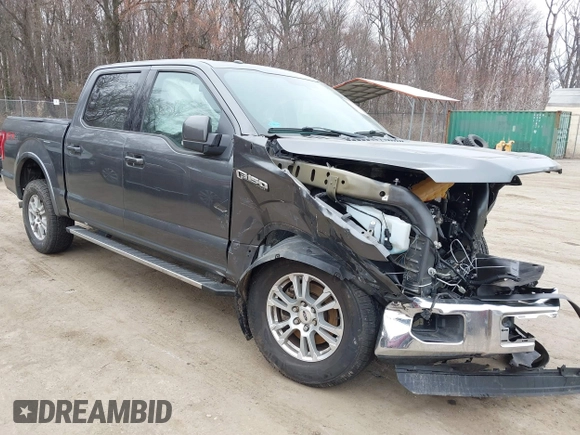 2016 Ford F-150 XLT with VIN 1FTEW1EF9GFC80614, listed as a IAAI auction lot 41799995 with 38,079 mi miles. Bid and sale history available at carsss.com. Image 1.