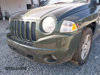 2008 Jeep Compass Sport with VIN 1J8FF47W88D722792, listed as a IAAI auction lot 42089007 with 140,897 mi miles and . Bid and sale history available at carsss.com. Image 13.