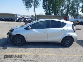 2016 Toyota Prius One with VIN JTDKDTB35G1117843, listed as a IAAI auction lot 42094220 with 275,814 mi miles. Bid and sale history available at carsss.com. Image 15.