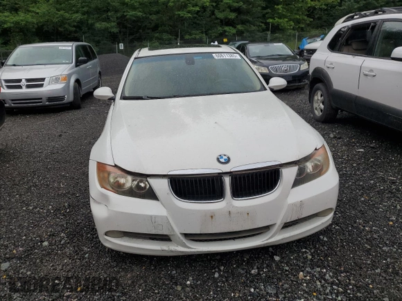 2006 BMW 3 Series 325i with VIN WBAVB13536KX66909, listed as a Copart auction lot 60811385 with 170,270 mi miles and Salvage title. Bid and sale history available at DreamBid. Image 5.