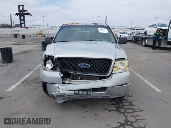 2004 Ford F-150 XLT with VIN 1FTRW12WX4KD53787, listed as a IAAI auction lot 42157594 with 229,225 mi miles and . Bid and sale history available at DreamBid. Image 12.