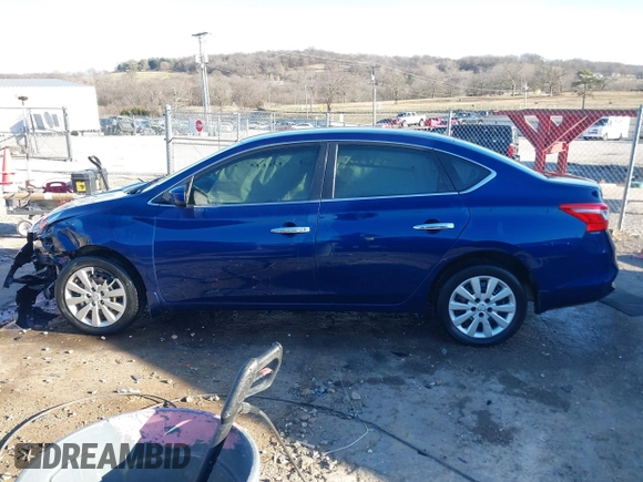 2019 Nissan Sentra SV with VIN 3N1AB7AP3KY446089, listed as a IAAI auction lot 41673033 with 37,187 mi miles and . Bid and sale history available at DreamBid. Image 14.
