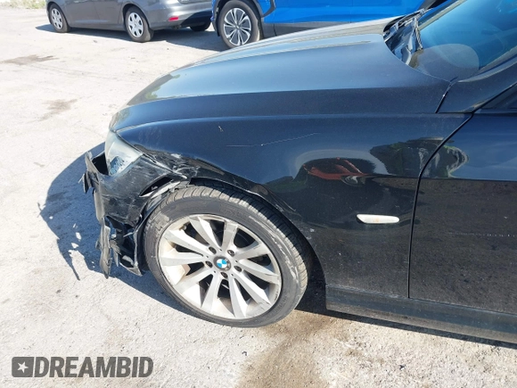 2011 BMW 3 Series 328i with VIN WBAPH7G55BNN02166, listed as a IAAI auction lot 42237821 with 103,322 mi miles and . Bid and sale history available at DreamBid. Image 13.